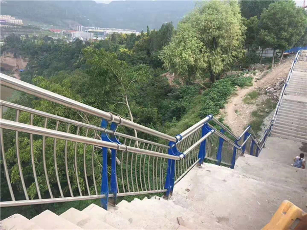 临沧不锈钢桥梁栏杆
